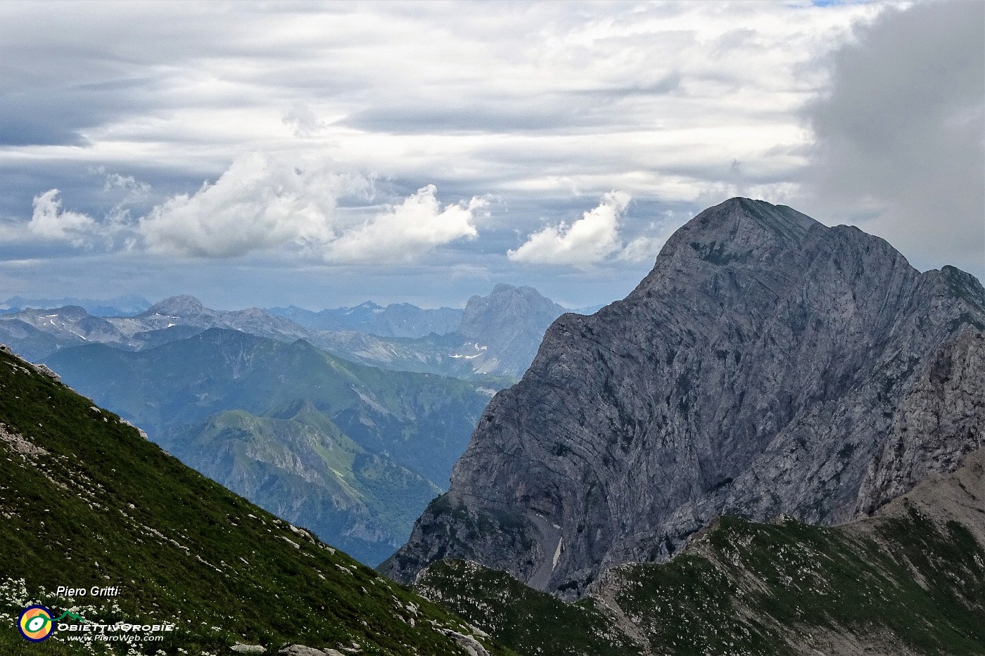 52 Zoom verso il roccioso Fop.JPG